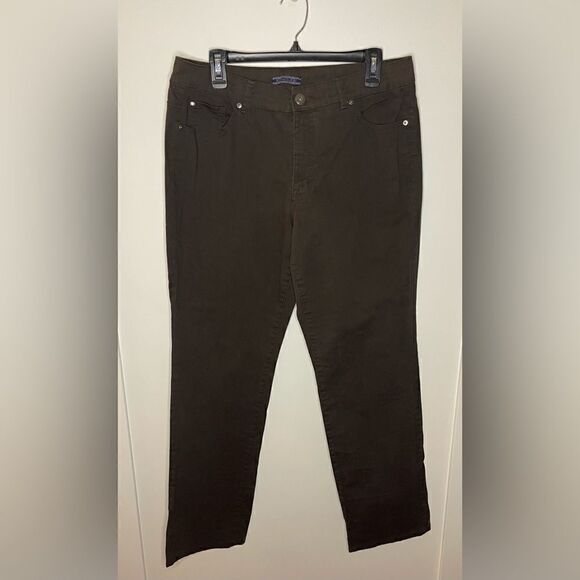 P24 Bandolino Size 14 Samantha Brown Jeans - Picture 1 of 4